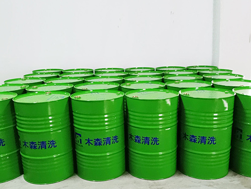 工業(yè)清洗劑應(yīng)該如何選擇？