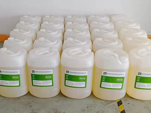 必看，超聲波設(shè)備使用工業(yè)清洗劑的注意事項(xiàng)！